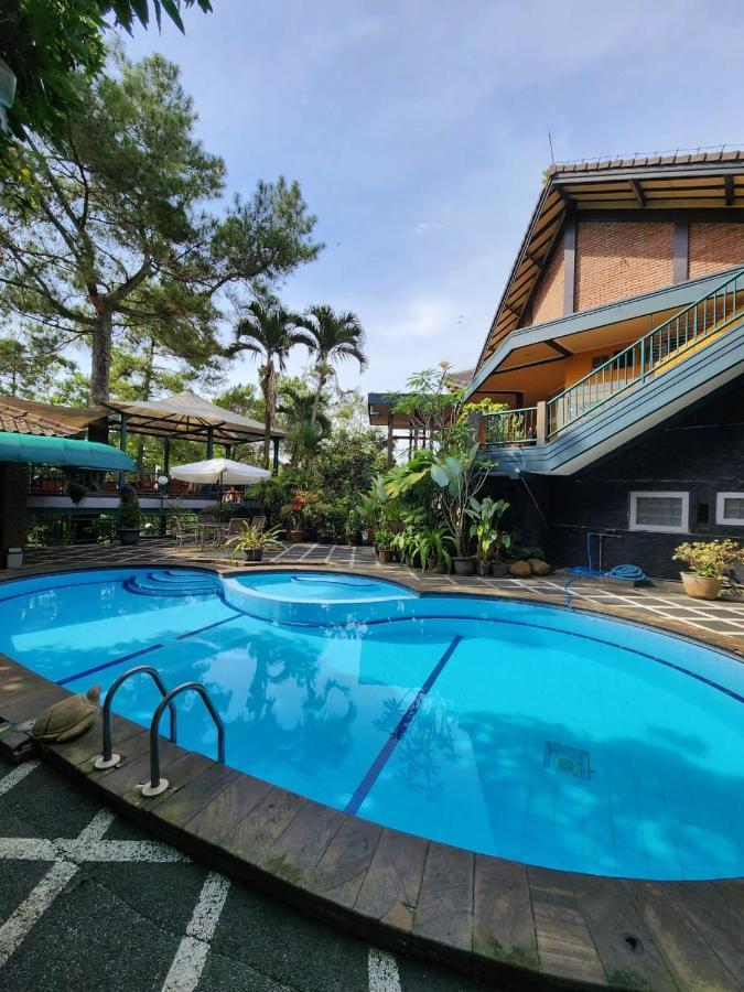 Kulem Cisitu 3* Bandung